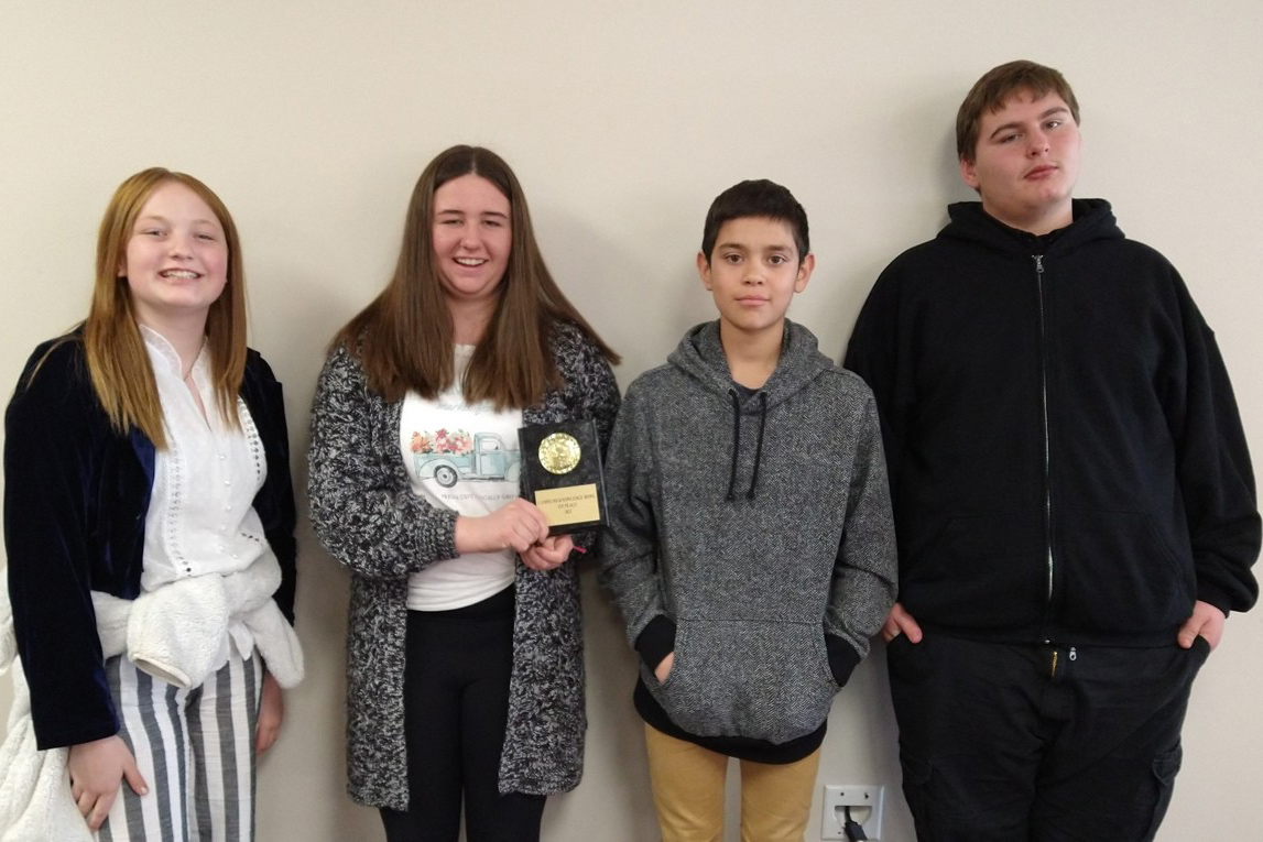 Eads Middle School Knowledge Bowl Competes at Campo Kiowa County