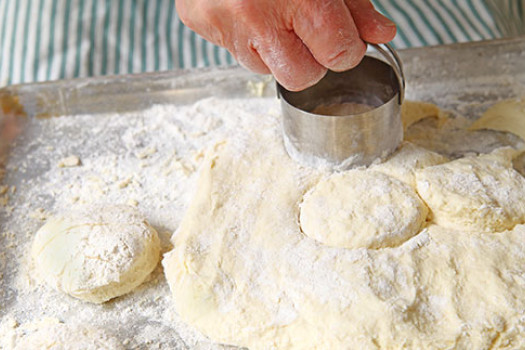 PICT RECIPE Homestyle Biscuits - USDA
