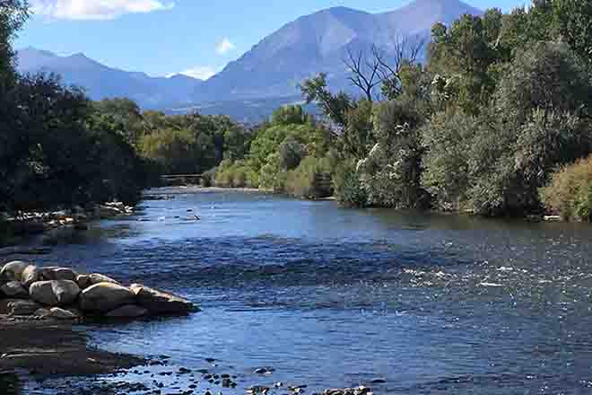 PICT 64J1 Arkansas River at Salida - Joe Stone