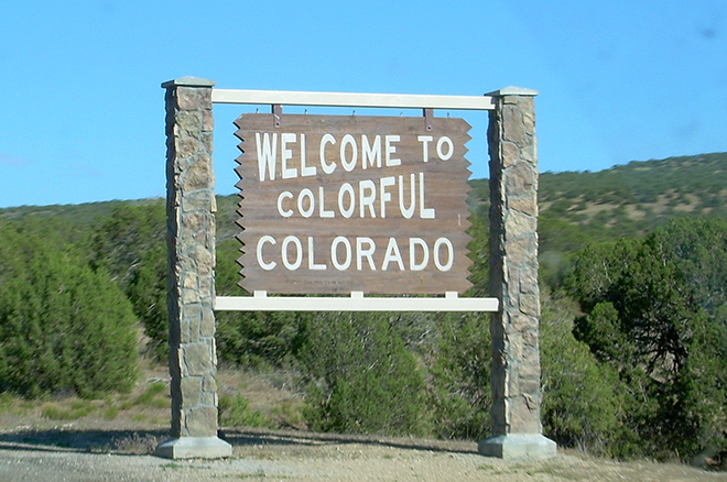 PROMO 660 x 440 Outdoors - Colorado Welcome Sign - Wikimedia