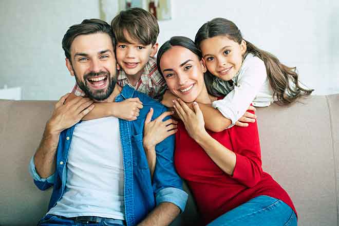 PROMO People - Family Mom Dad Mother Father Kids Children - iStock - Povozniuk