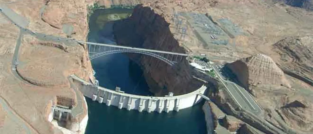 PICT Glen Canyon Dam - Brent Gardner-Smith - Aspen Journalism