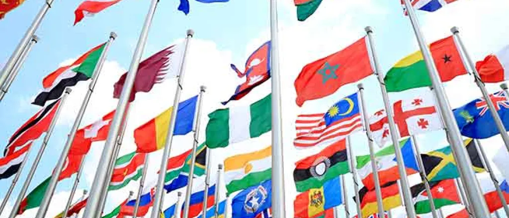 PROMO 64J1 Flag - International Flags Global National - iStock - 123ArtistiImages