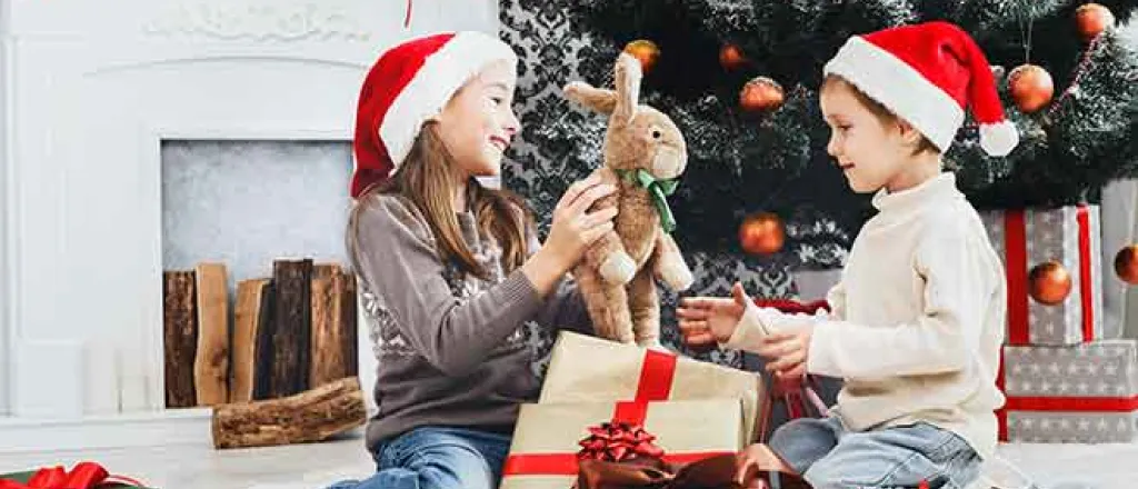 People - Children Gifts Toys Christmas Presents - iStock - Milkos