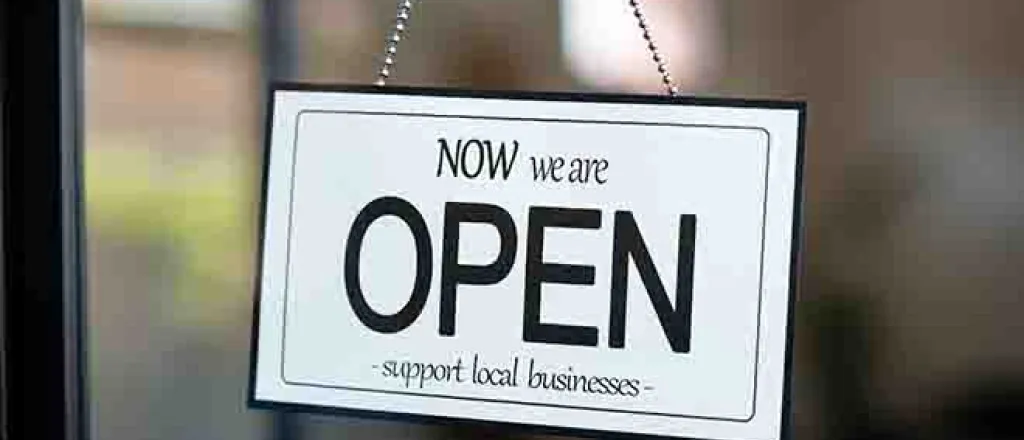 PROMO Business - Open Sign Local Small Support - iStock - Ridofranz