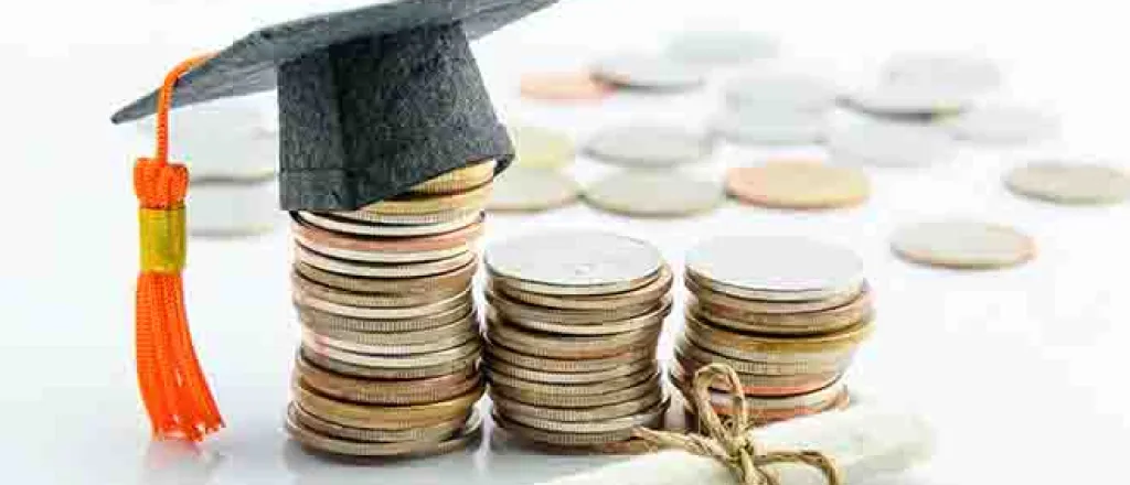 PROMO Education - Money College Scholarship Cap Diploma - iStock - William_Potter
