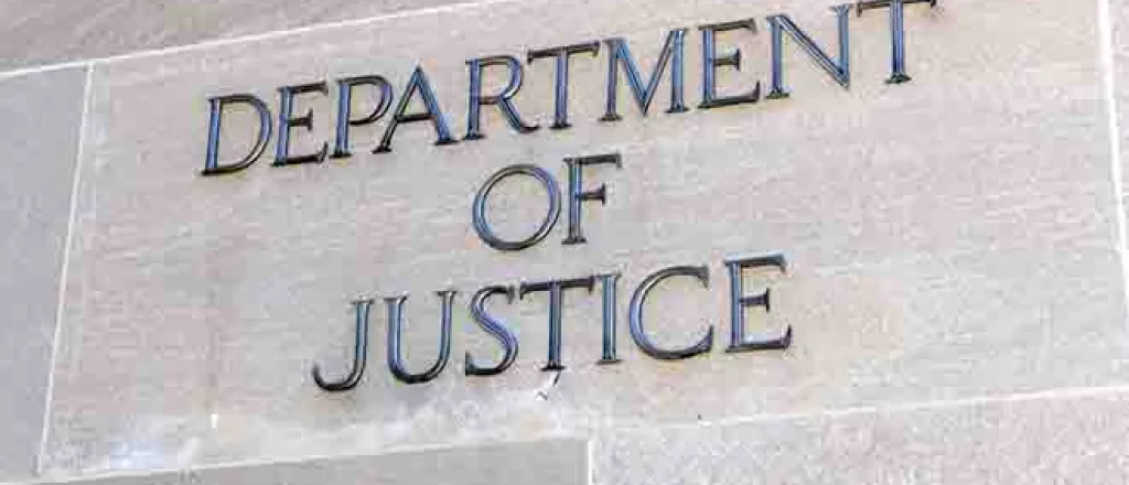PROMO 64J1 Law - Sign Building Washington DC Crime Department of Justice - iStock - robertcicchetti