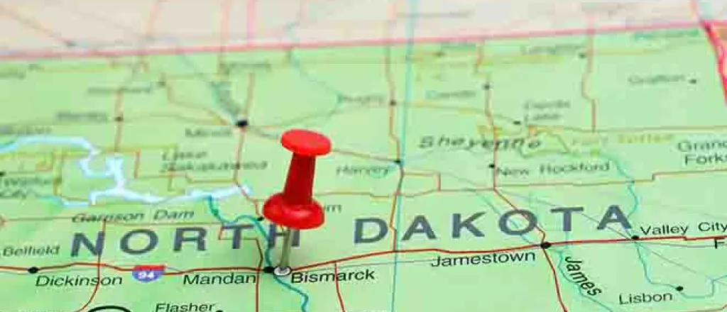 PROMO 64J1 Map - North Dakota State Map - iStock - dk_photos