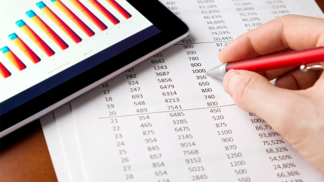 PROMO 660 x 440 Business - Tablet Chart Graph Numbers Pen Hand - iStock-ultramarine5 PROMO 660 x 440 Business - Tablet Chart Graph Numbers Pen Hand - iStock-ultramarine5