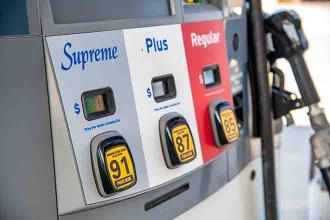 Gas prices hit new record high in U.S.