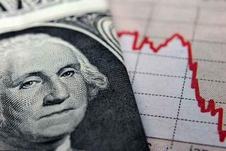 U.S. economy shrank by 1.6 percent as Americans' disposable income, savings decreased