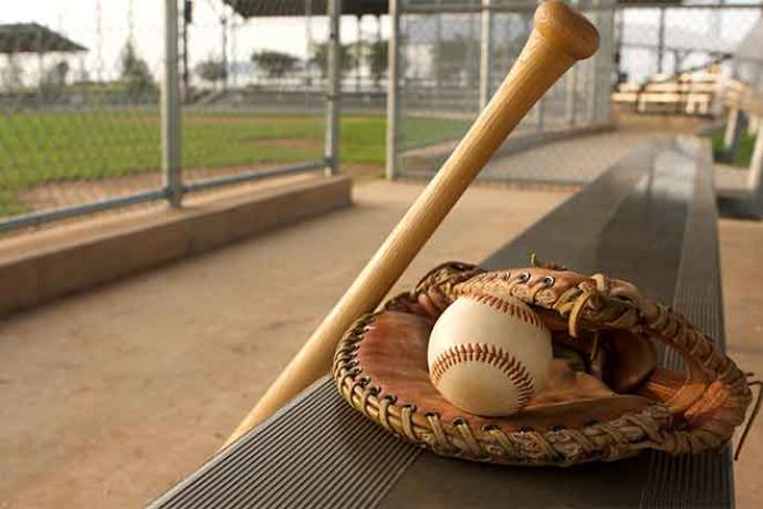 PROMO 660 x 440 Sports - Baseball Bat Glove Dugout Bench - iStock PROMO 660 x 440 Sports - Baseball Bat Glove Dugout Bench - iStock