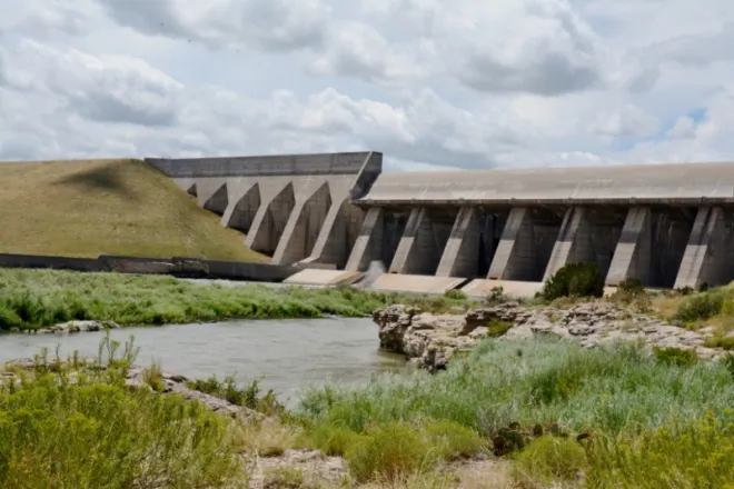 PICT Pueblo Reservoir Dam - CPW PICT Pueblo Reservoir Dam - CPW