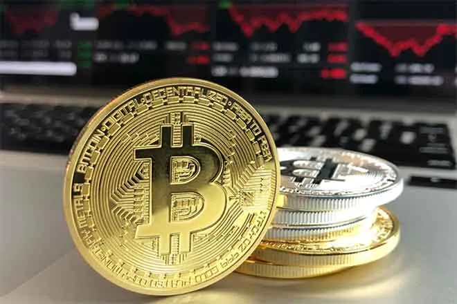 bitcoin - Pexels - David McBee