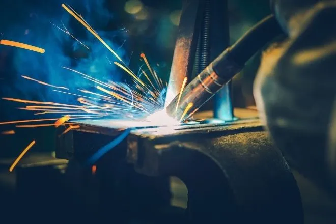 The Important Skills To Teach Novice Welding Students