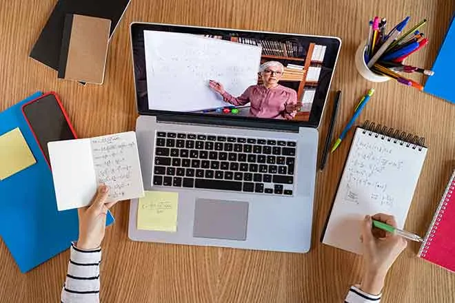 PROMO 64J1 Education - Technology Video Conference School Teleconference Computer Teacher Student Notes - iStock - Ridofranz PROMO Education - Technology Video Conference School Teleconference Computer Teacher Student Notes - iStock - Ridofranz