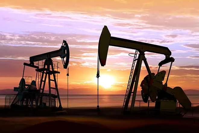 PROMO 64J1 Energy - Oil Rig Gas Well - iStock - ssuaphoto PROMO Energy - Oil Rig Gas Well - iStock - ssuaphoto