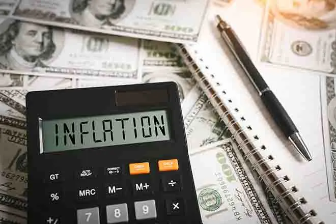 PROMO 64J1 Finance - Inflation Calculator Money Cash - iStock - Khanchit Khirisutchalual PROMO 64J1 Finance - Inflation Calculator Money Cash - iStock - Khanchit Khirisutchalual