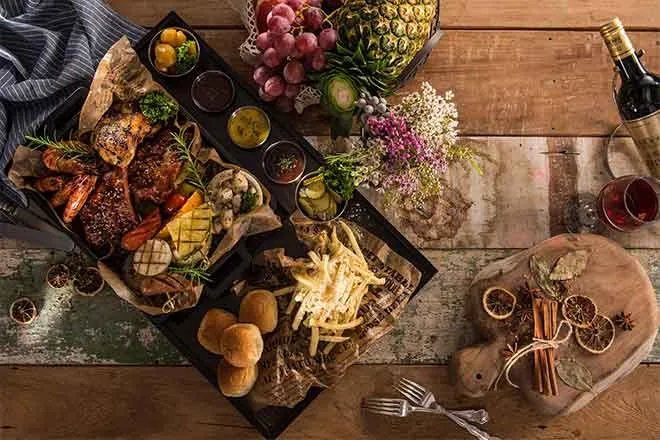 PROMO 64J1 Food - Tray Meat Vegetable Wine Table - flickrcc - World's Direction - public domain PROMO 64J1 Food - Tray Meat Vegetable Wine Table - flickrcc - World's Direction - public domain