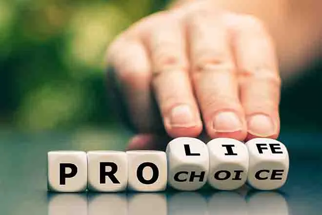 PROMO 64J1 Health - Abortion Words Pro Life Choice - iStock - Fokusiert PROMO Health - Abortion Words Pro Life Choice - iStock - Fokusiert