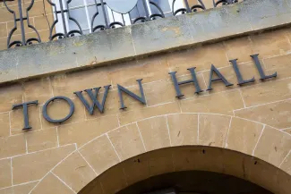 PROMO 64j1 Building - Government Town Hall Sign - iStock - KevinAlexanderGeorge PROMO Building - Government Town Hall Sign - iStock - KevinAlexanderGeorge