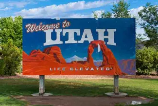 PROMO 64J1 States - Utah Welcome Sign - iStock - gnagel