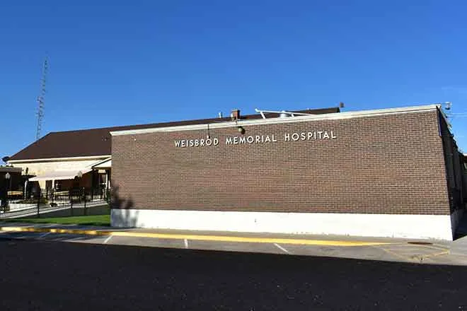 PROMO Government - Medical Weisbrod Memorial Hospital Eads Colorado - Chris Sorensen
