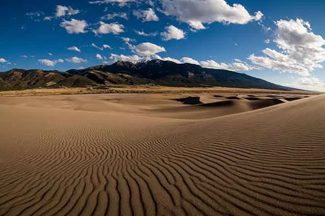 PROMO 64J1 Outdoors - Great Sand Dunes National Park - FlickrCC - Dominic Paulo