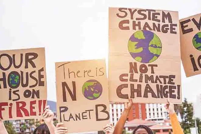 PROMO Climate - Protest Signs Change - iStock - DisobeyArt
