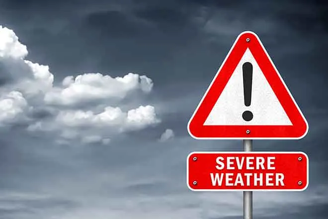PROMO 64J1 Weather - Severe Thunderstorm Sign - iStock - gguy44
